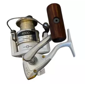 Shimano STRADIC 4000FG (2000) - exploded view and available parts